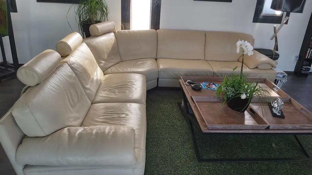 Nettoyage de canapé et fauteuil en cuir près de Tours