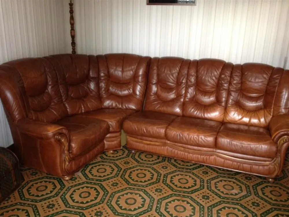Rénovation de canapé et fauteuil en cuir près de Tours
